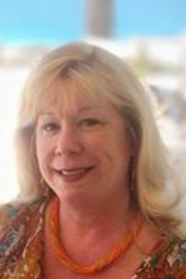Cruise Brothers Travel Agent Cathy Bauer